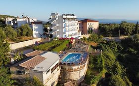Itaka Hotel Lukova